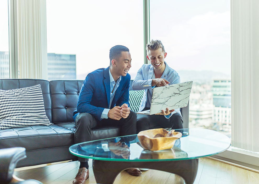 employés à propos de Pret pour Aider 